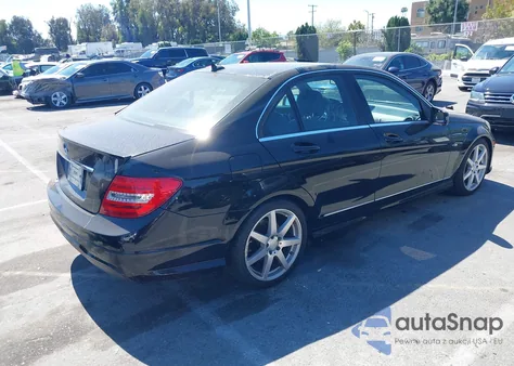 2012 Mercedes-Benz C 250 Sport из США, поврежденный, VIN WDDGF4HB3CR222452